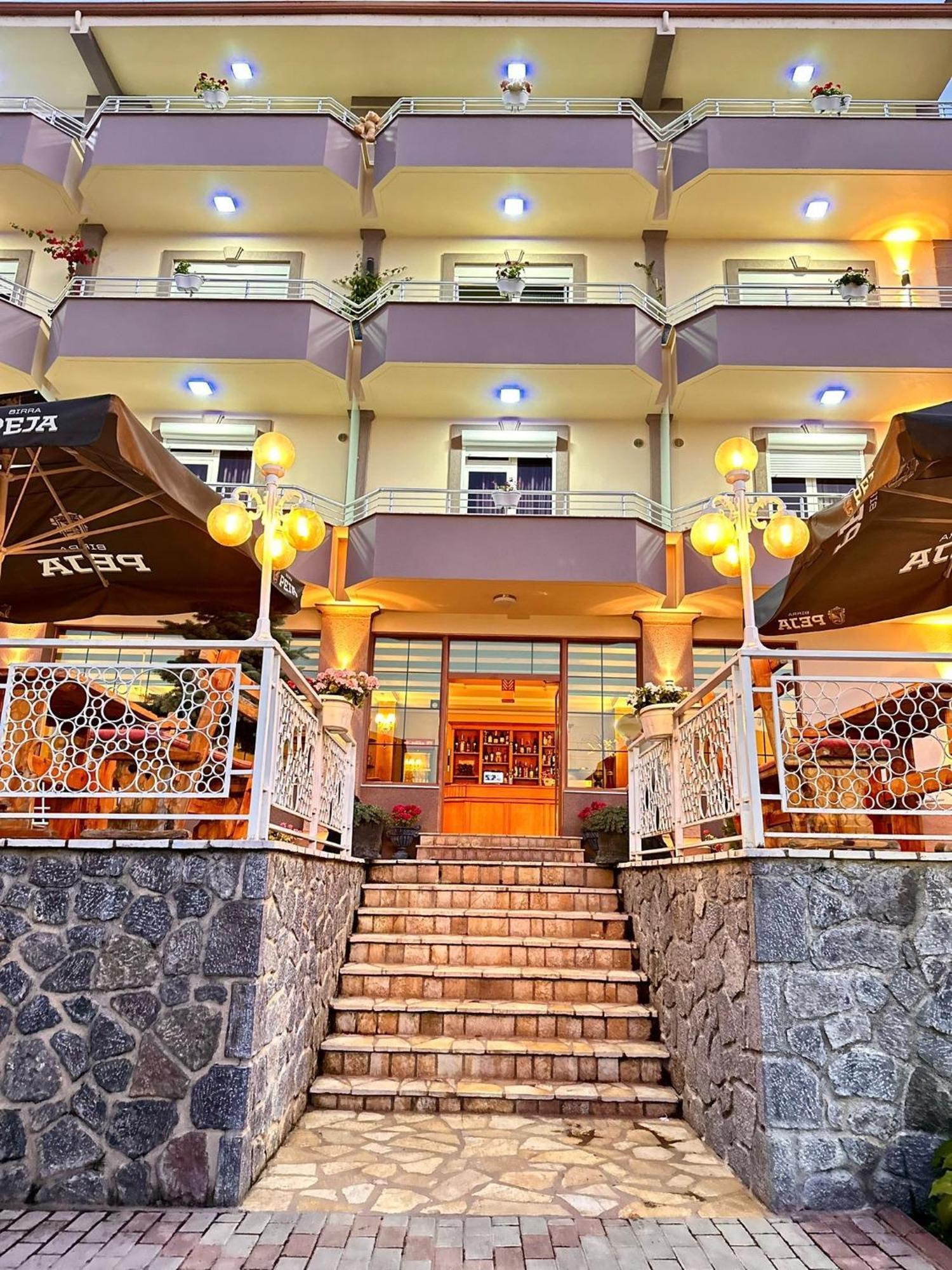 Hotel Vila Toska Piskupat 외부 사진